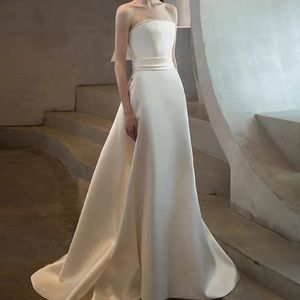 Brand New Wedding Gown small size